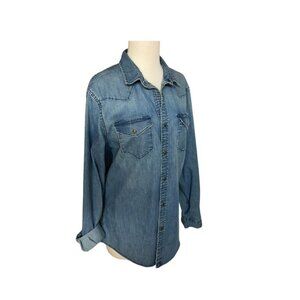 Stylish Comfort: Old Navy Chambray Denim Shirt